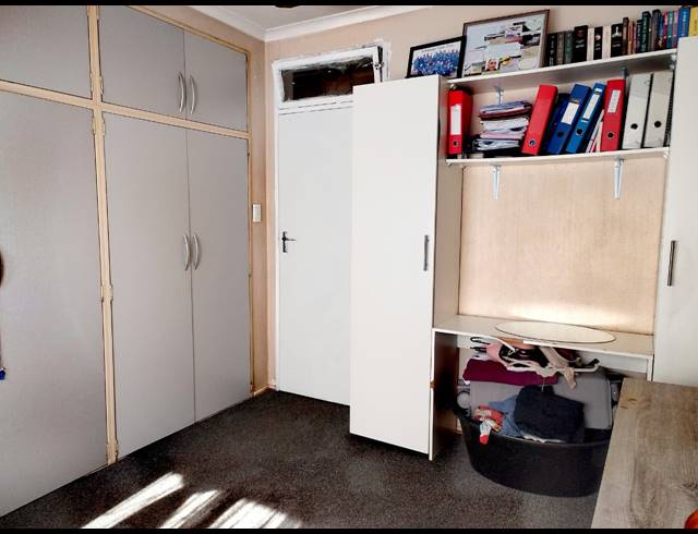 3 BEDROOM HOUSE FOR SALE IN BRACKENDOWNS